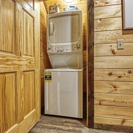 Adventure Retreat/Cabin/Pool+Hot Tub/Game Room+Theater Sevierville Exteriör bild